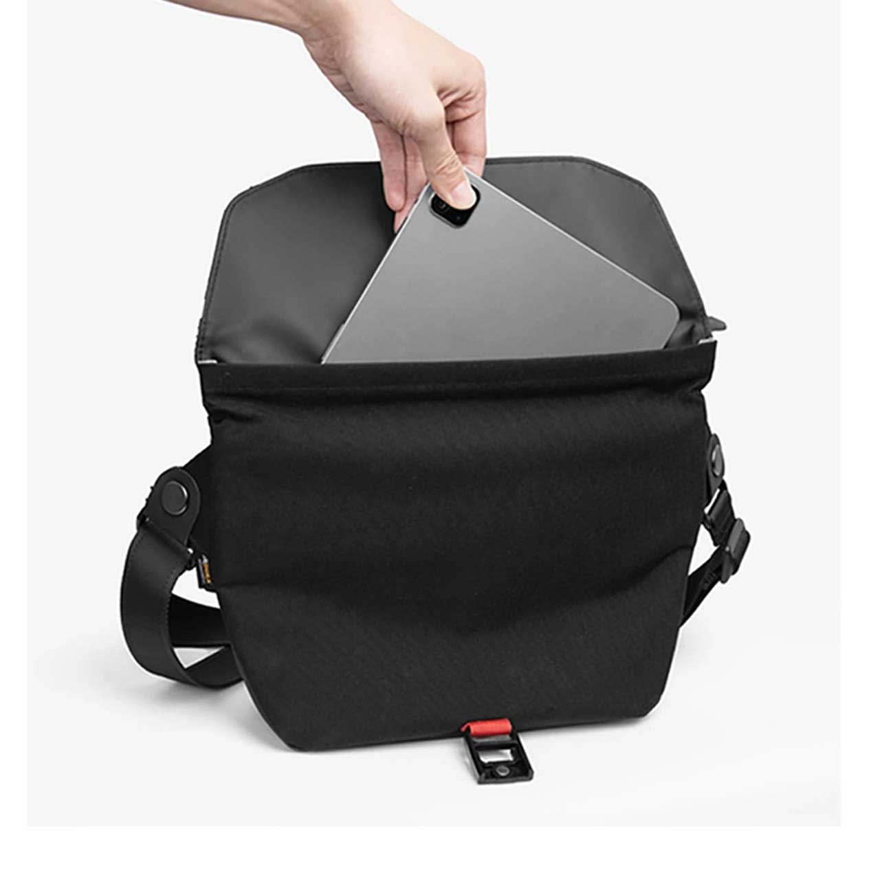 کیف رودوشی Wiwu مدل Warriors Messge Bag X10 - مشکی